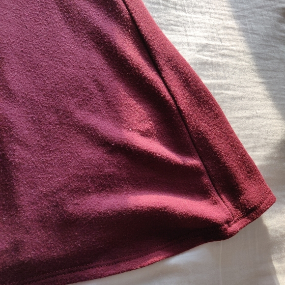 🎉3/$15🎉 H&M Maroon Skater Dress - Picture 5 of 8